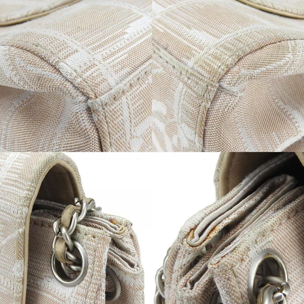 CHANEL Cream Shoulder Bag - Picture 5 of 9